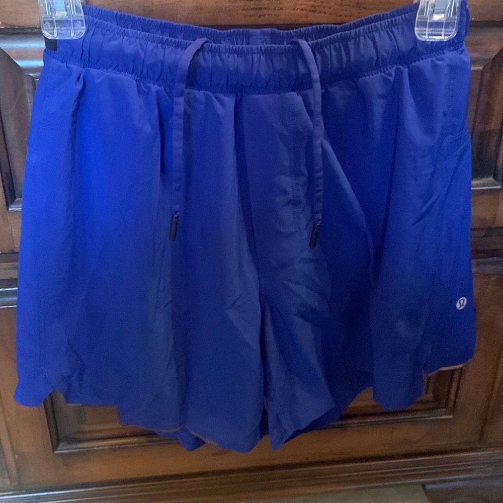 Lululemon Men’s Run Surge Running Shorts size Small
